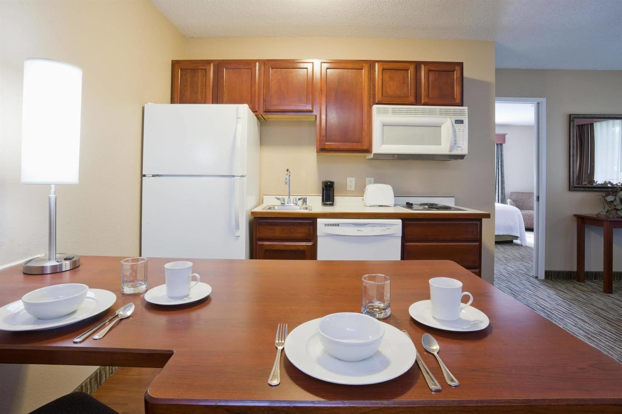 Grandstay Residential Suites Hotel - Eau Claire Exteriér fotografie